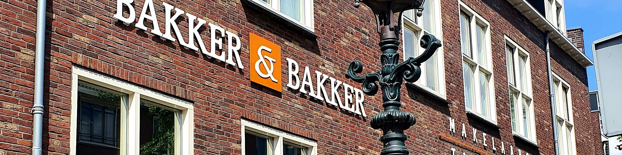Banner Bakker & Bakker Nvm Makelaars & Taxateurs B.V.