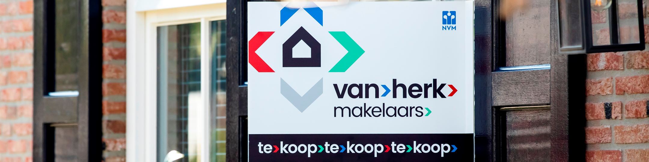 Banner Van Herk Makelaars Den Haag