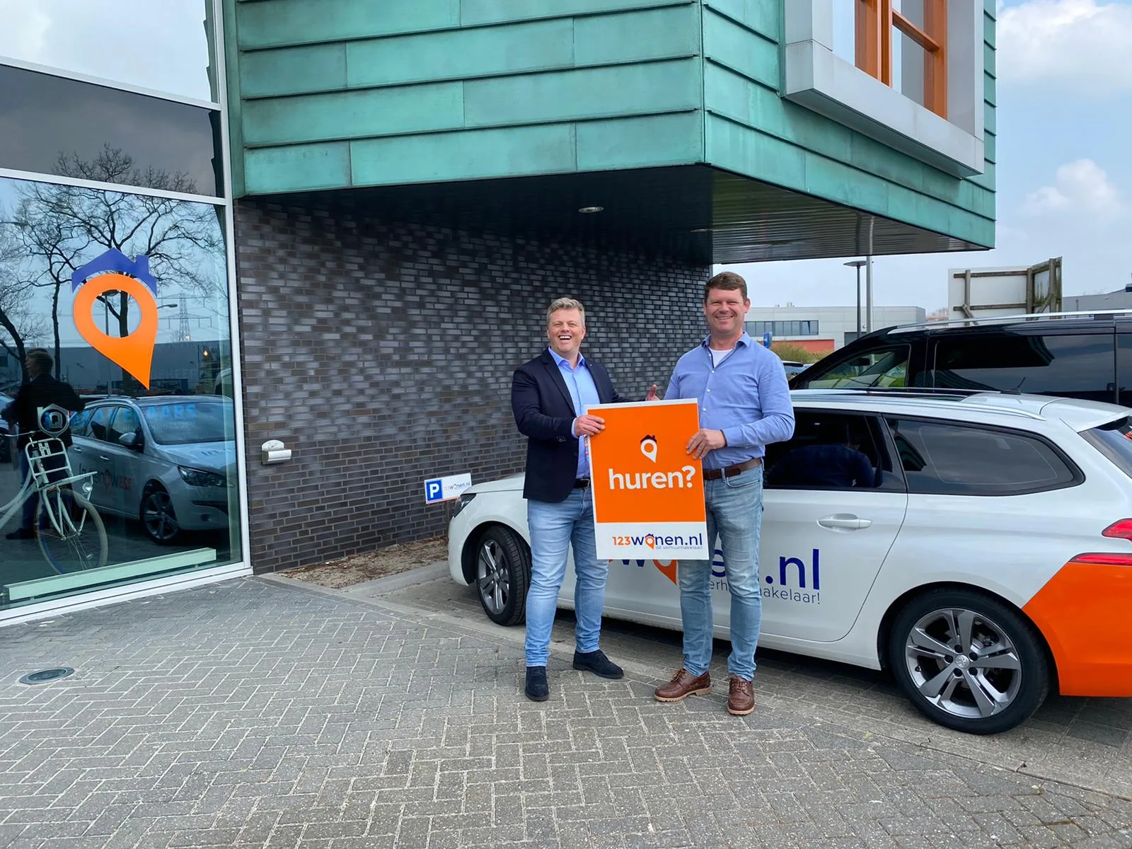 Team foto van 123wonen Friesland in Leeuwarden