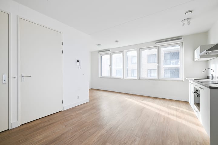 1e Lulofsdwarsstraat 2M in 's-Gravenhage photo