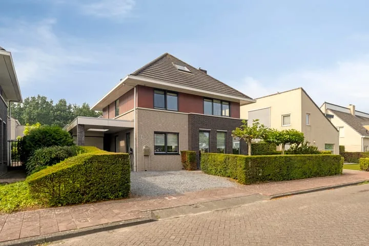 28 Oktoberstraat 3 Wouw