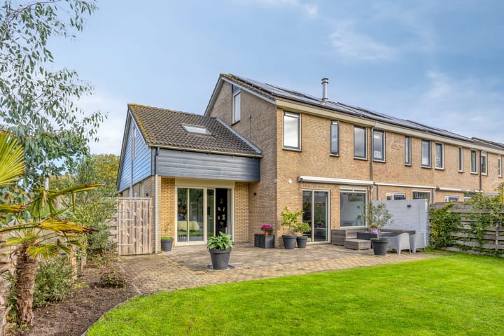 Photo of property A S Talmaplein 29, Franeker