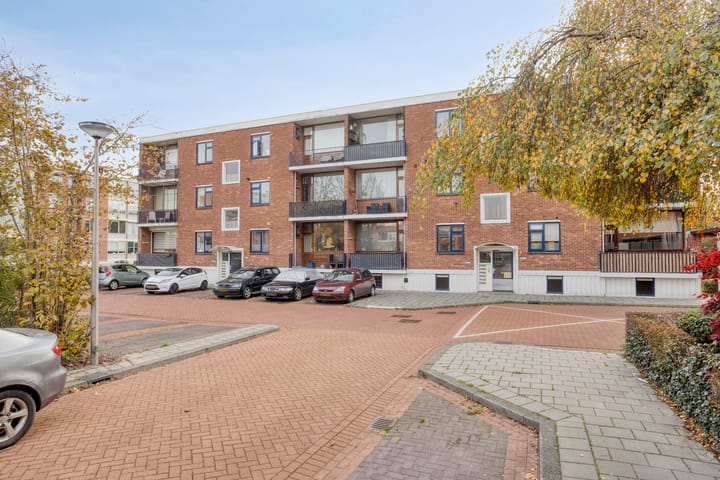 Aagje Dekenstraat 22B in Spijkenisse Foto