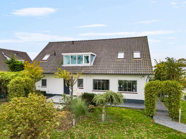 Aalsmeerderweg 760 in Rijsenhout Foto