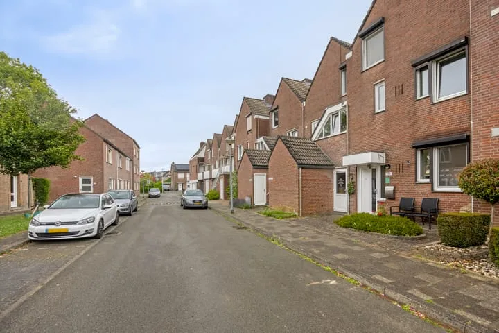 Aan het Valderen 15 A in Maastricht