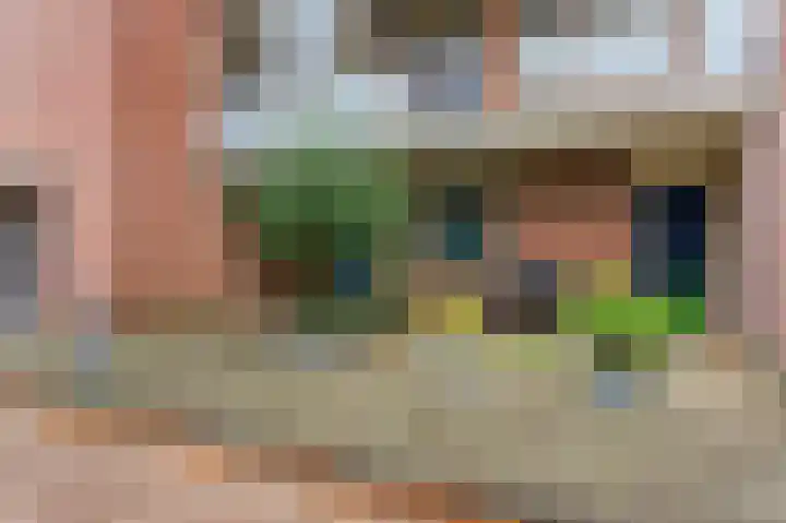 Aarhuispad 39 in Rotterdam