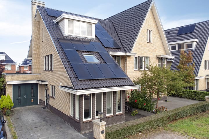 Abdis Evastraat 17 in 's-Gravenhage foto