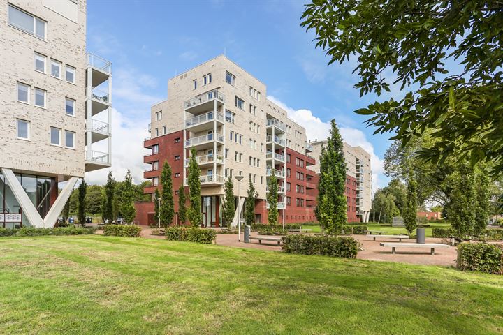 Abel Tasmanstraat 2 in Alphen aan den Rijn Foto