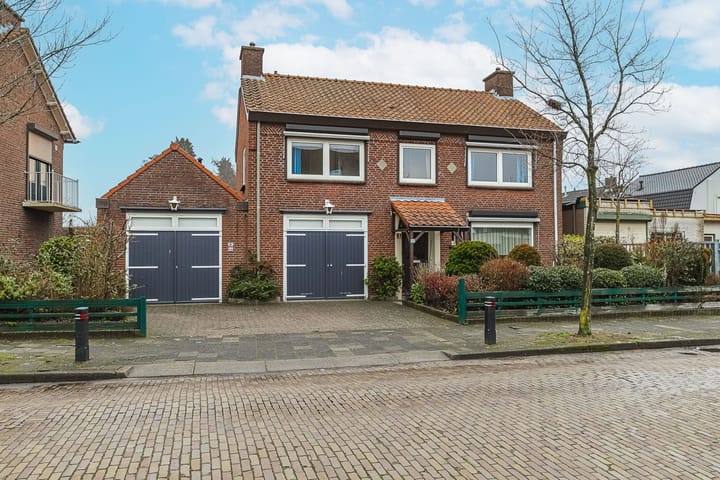 Abel Tasmanstraat 51 in Roosendaal foto