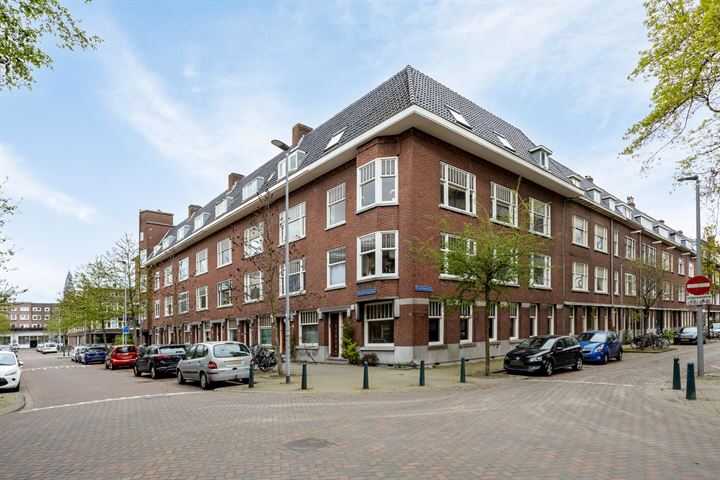 Abraham Kuyperlaan 28B in Rotterdam foto