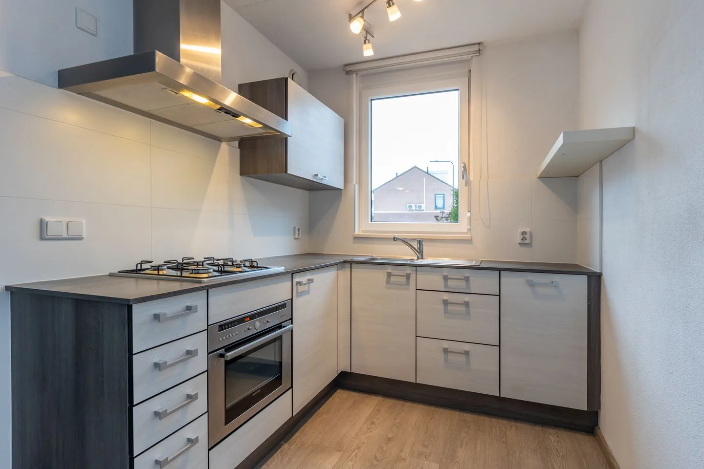 Abraham Kuyperstraat 14 Sittard thumbnail 19