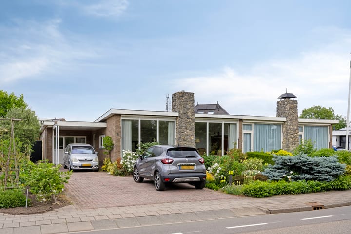 Acacialaan 8 in Harmelen Foto