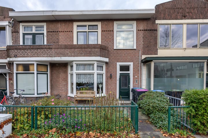 Achter de Hoven 105 dans Leeuwarden photo