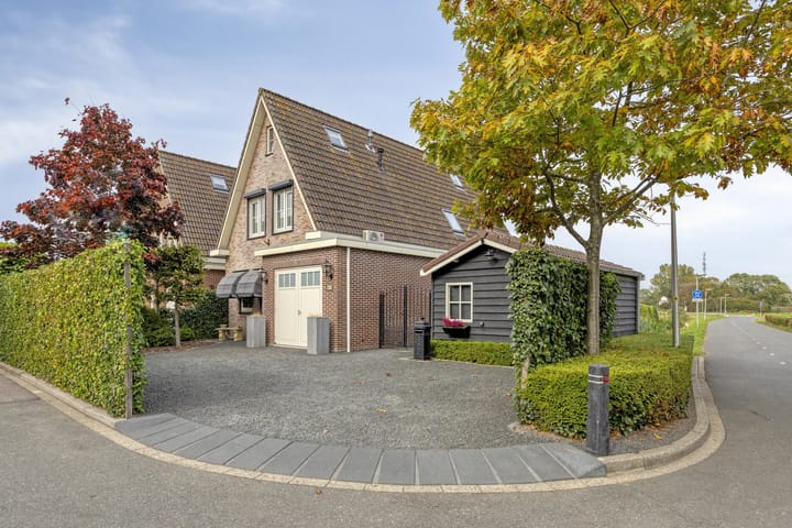 Achterweg 80 in Hekelingen Foto