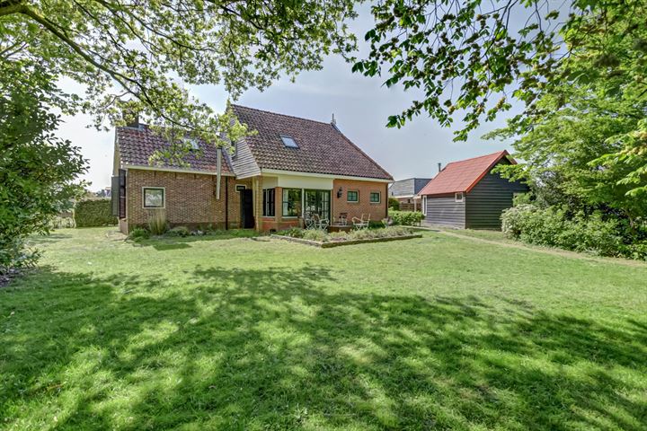 Achterwei 37 in Oudega Foto