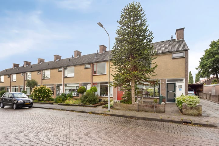 Achtkarspelenstraat 4 dans Ochten photo