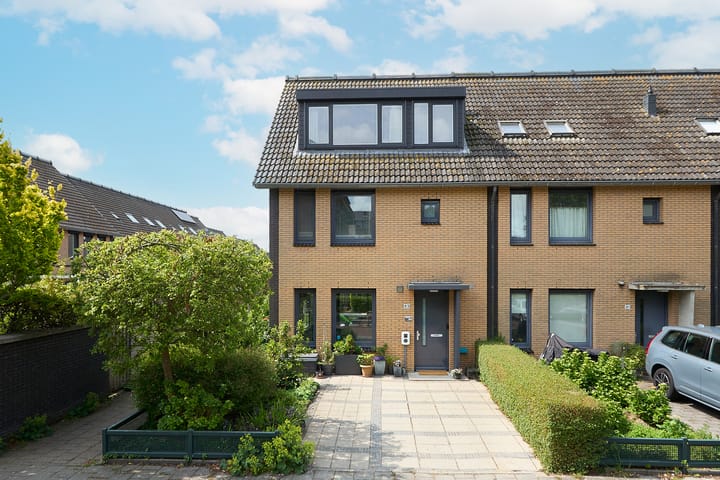 Acropolis 83 in Hoofddorp Foto