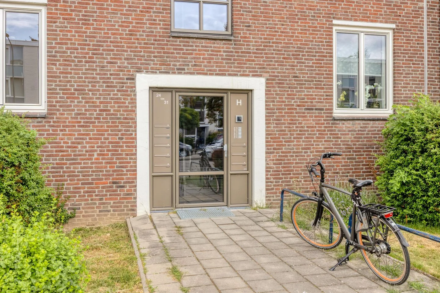 Adelbert van Scharnlaan H 28 Maastricht thumbnail 21