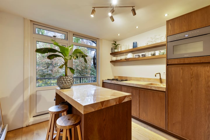 Admiraal De Ruijterweg 303-1 en Amsterdam foto