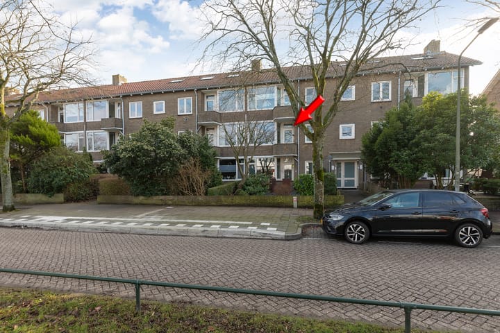 Photo of property Admiraal de Ruyterlaan 65, Hilversum