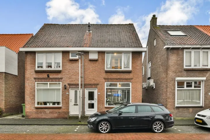 Admiraal de Ruyterstraat 45 Sliedrecht