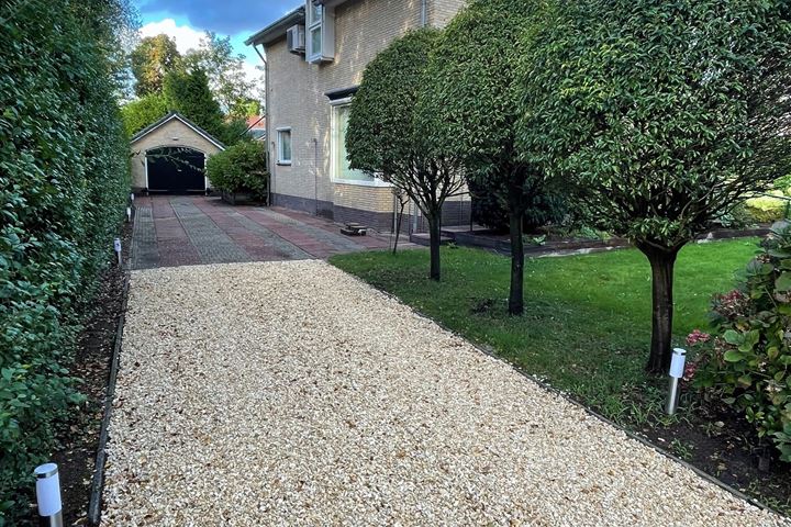 Admiraal Helfrichlaan 12 in Wassenaar photo