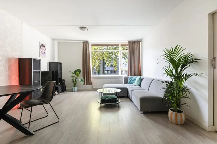 Adriaan van Bergenstraat 46 Breda foto 3