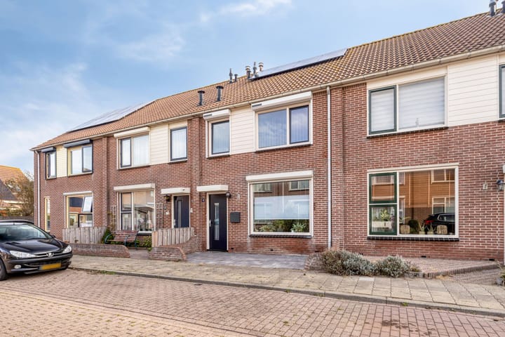 Adriaan Virulystraat 6 in Westkapelle Foto