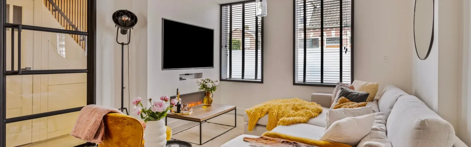 Team photo of Adriaanssen makelaardij