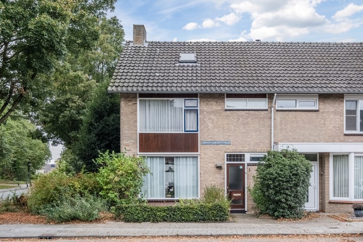 Adriaen Banckertstraat 1 in Geldrop foto