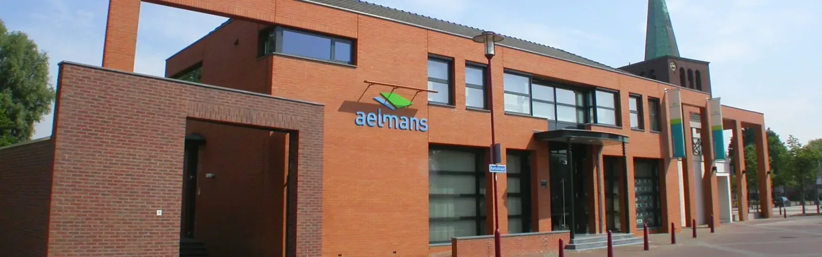 Team foto van Aelmans Woningmakelaars Baexem