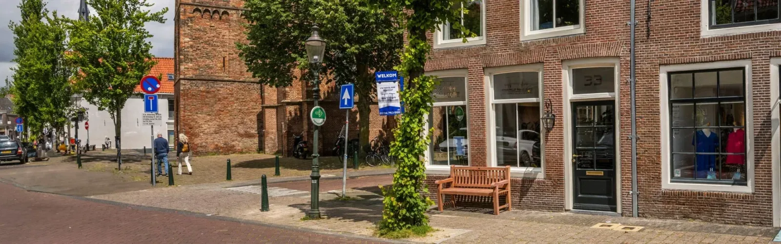 Team foto van Aemestelle Makelaars Weesp