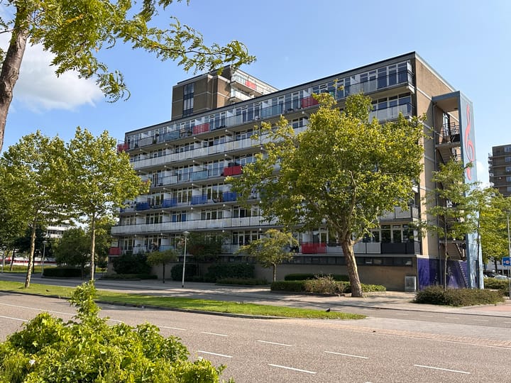 Aïdaplein 77 en Alphen aan den Rijn foto