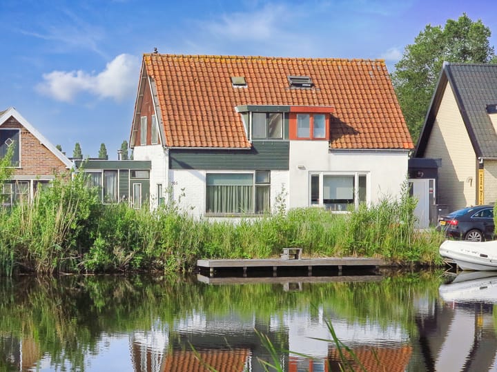 Akerdijk 105 in Lijnden Foto