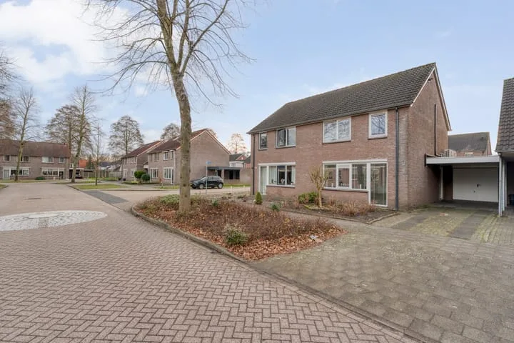 Akker 23 Vriezenveen foto 3