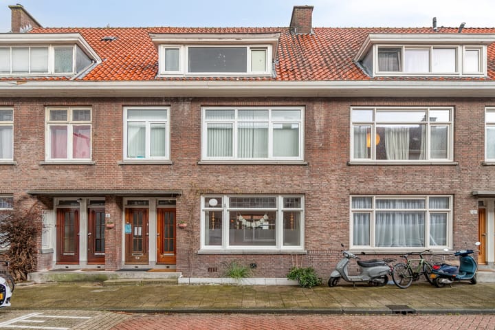 Akkermanstraat 8B in Rotterdam photo