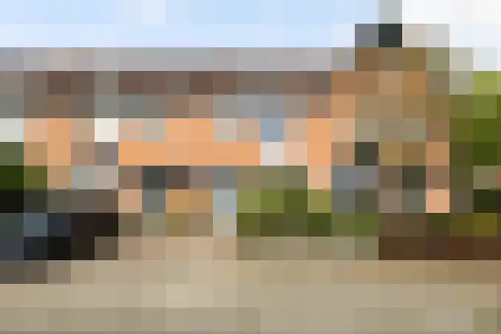 Akkerwindeveld 4 in Woerden