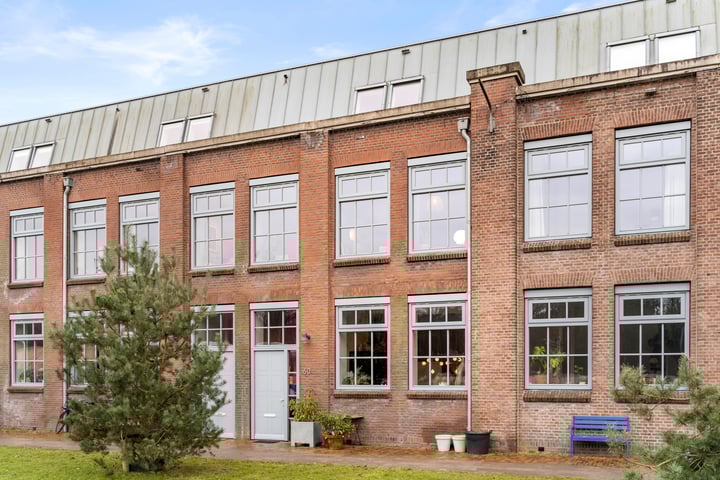 Akulaan 60 dans Ede photo