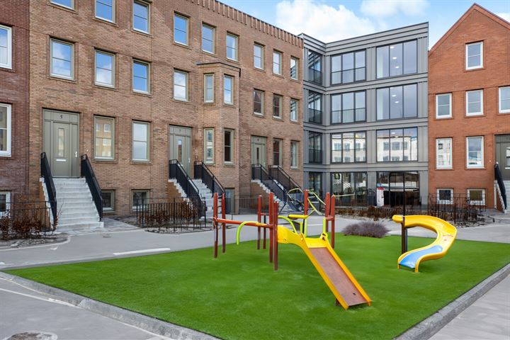 Albaniëstraat 9 in Almere Foto