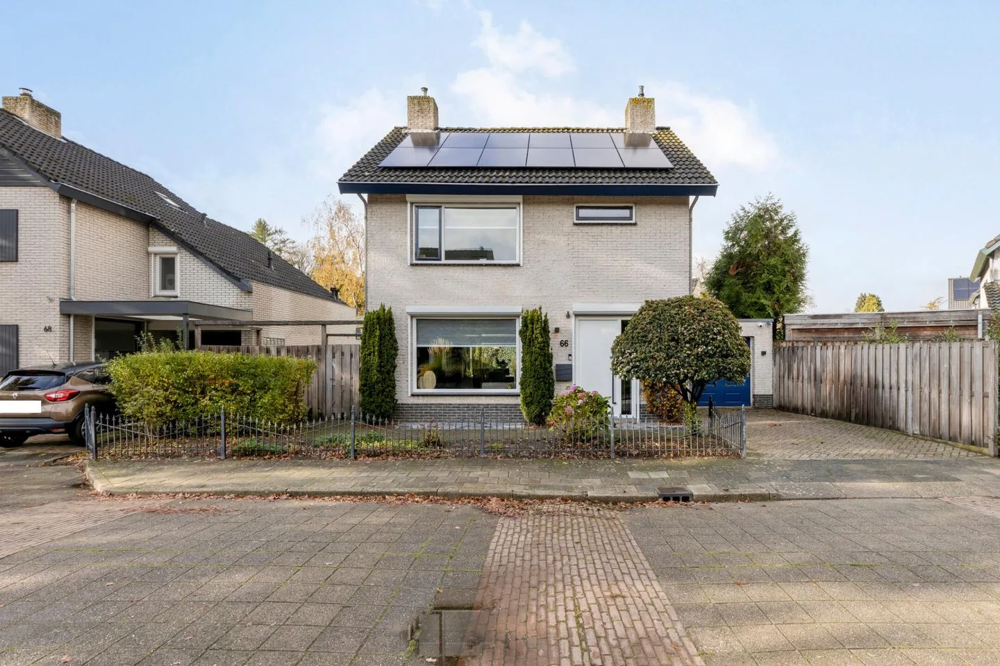 Albastdijk 66 in Roosendaal