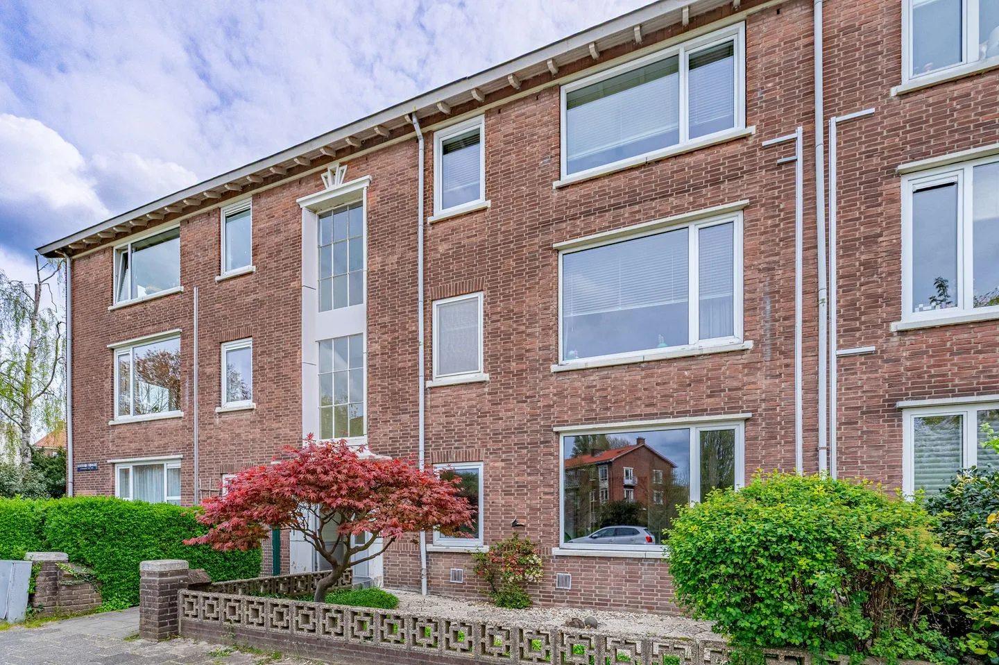 Alberdingk Thijmkade 6 in Voorburg