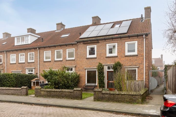 Albert Cuypstraat 20 in 's-Hertogenbosch Foto