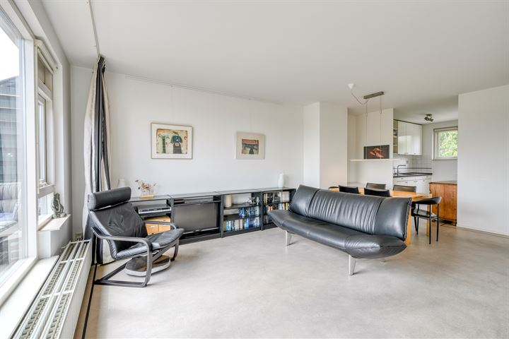 Albert van Dalsumlaan 81 in Utrecht foto