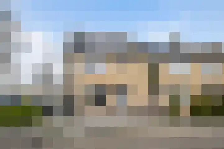 Albertine Agneslaan 1 in Vlaardingen