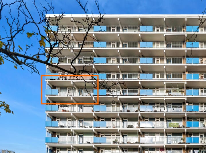 Photo of property Albertine Agneslaan 370, Vlaardingen