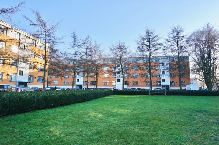 Photo of property Albertistraat 114, Rotterdam