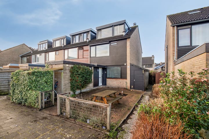 Photo of property Aleoeten 30, Capelle aan den IJssel