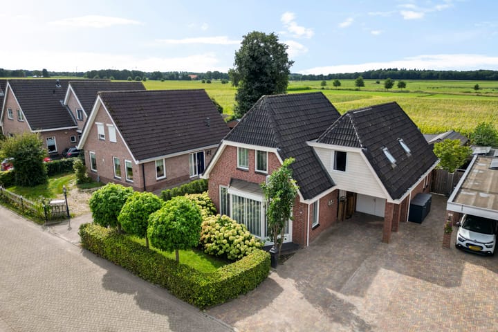 Aletta Jacobsstraat 22 dans Veenoord photo