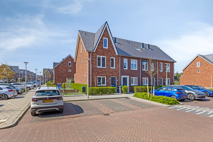 Aletta Rutgersstraat 27 in Maasdijk photo