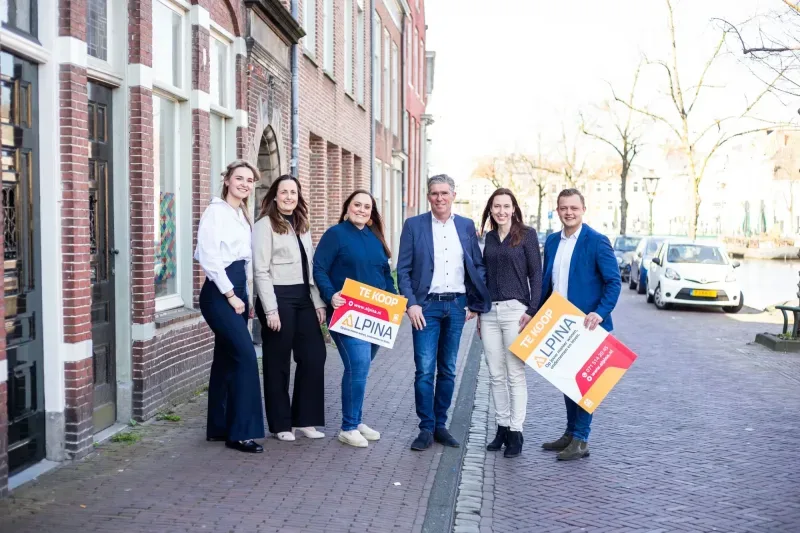Kantoor foto van Alpina Leiden (voorheen De Leeuw Makelaardij)